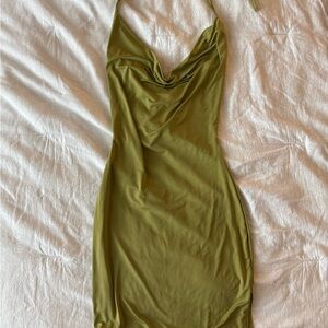 PrettyLittleThing Green Bodycon Mini Dress with Halter Neckline for Night Out